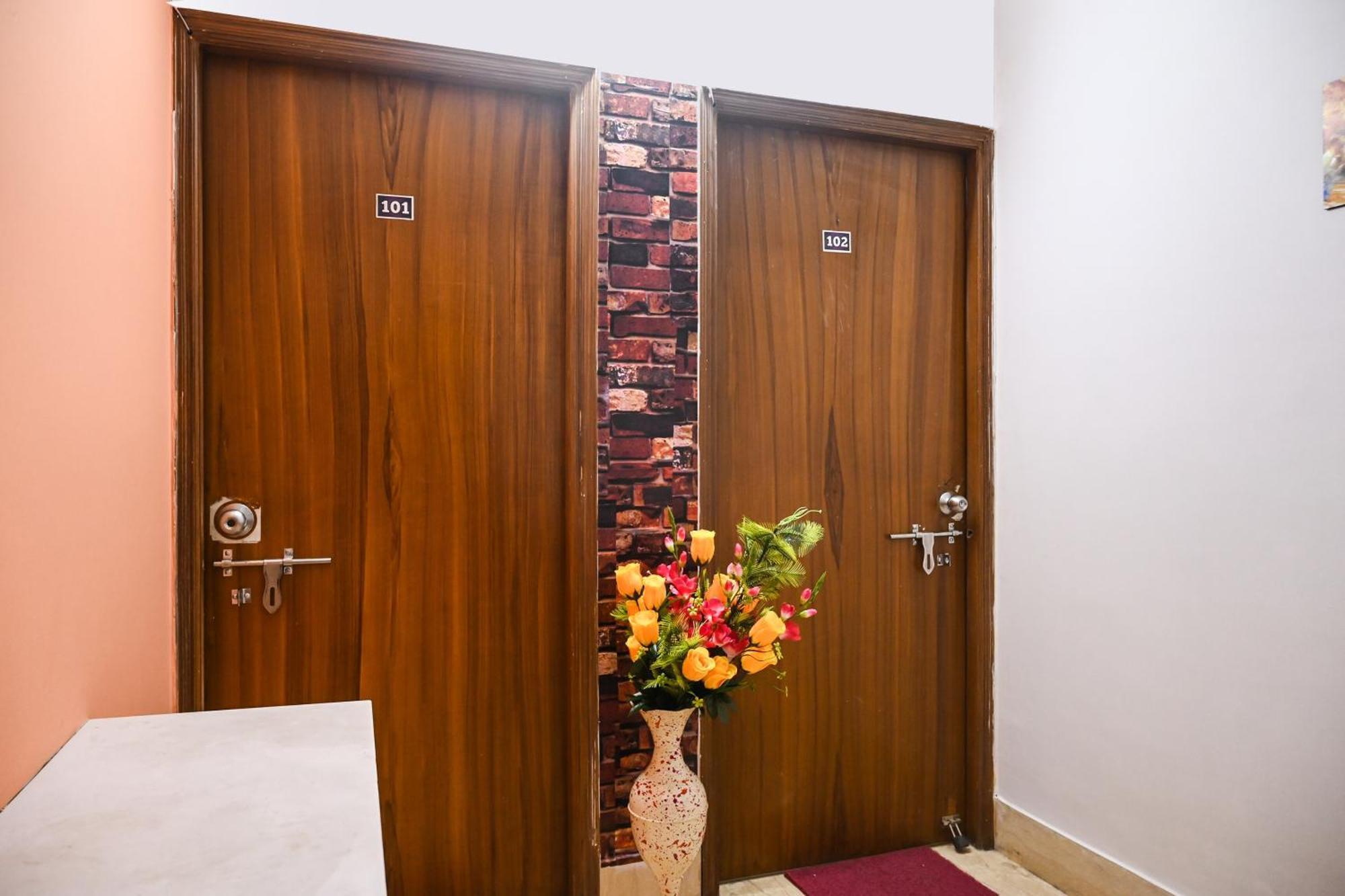 Hotel O Shraddha Residency 2 Колката Екстер'єр фото